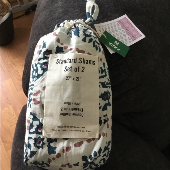 Urban Outfitters Pillow sham just one - Picture 4 of 5